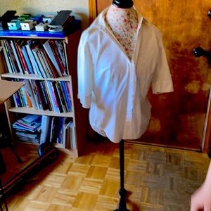 Short sleeve dress shirt